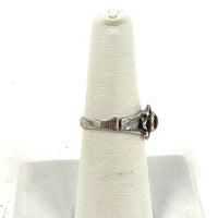 Sterling Silver Floral Design Red Carnelian Stone Ring Size 6.5, 2.16g