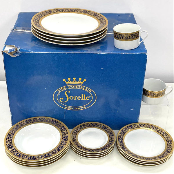 18pc Sorelle Fine Porcelain White Blue & Gold Patterned Dish Set