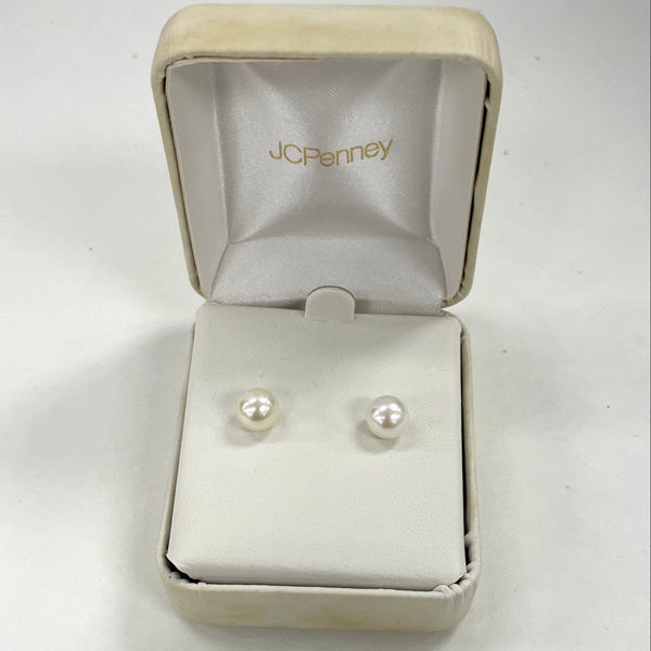 14K New In Box Cultured Fresh Water Pearl Earrings 7mm, 1.6g