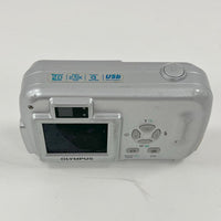 Olympus Camedia Digital Camera Model D-390 2.0MP AF 5mm 1:2.8 Lens - TESTED
