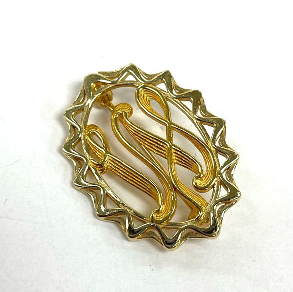14K Yellow Gold "W" Cursive Monogram Filigree Brooch/Pin, 2.73g