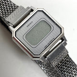 Seiko 1980 Digital L423-5020 Women's Watch Silver Quartz With Mesh Band Untested