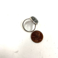 Sterling Silver Unique Quartz in Hematite Oval Stone Ring Size 8, 6.29g