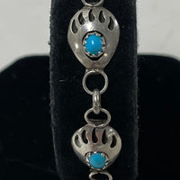 925 Sterling Silver Bear Claw Bracelet W/ Turquoise & Magnetic Clasp 5.6 Grams