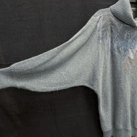 Wmns 80s Vintage Funky Gray Beaded Dolman Sleeve Turtleneck Sweater Sz M