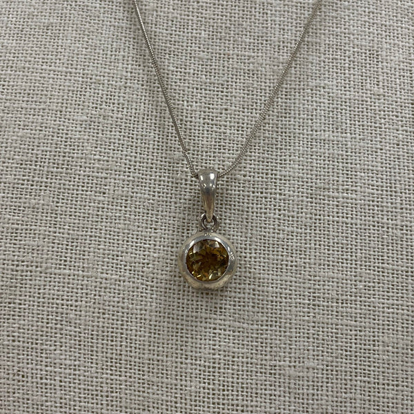 925 Sterling Silver Round Faceted Citrine Pendant