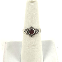 Sterling Silver Floral Design Red Carnelian Stone Ring Size 6.5, 2.16g