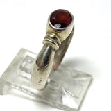 925 Sterling Silver Garnet Ring 3.16 Grams SZ 6 1/4