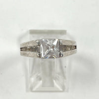 Sterling Silver Princess Cut Cubic Zirconia Solitaire Ring Size 5.5, 3.56g