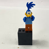 Ten LEGO Looney Tunes Minifigures; Taz, Road Runner, Daffy, Bugs And More