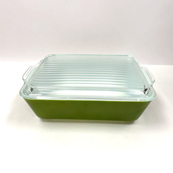 VNTG Pyrex Ovenware Verde Green 503 Large Refrigerator Jar & Lid
