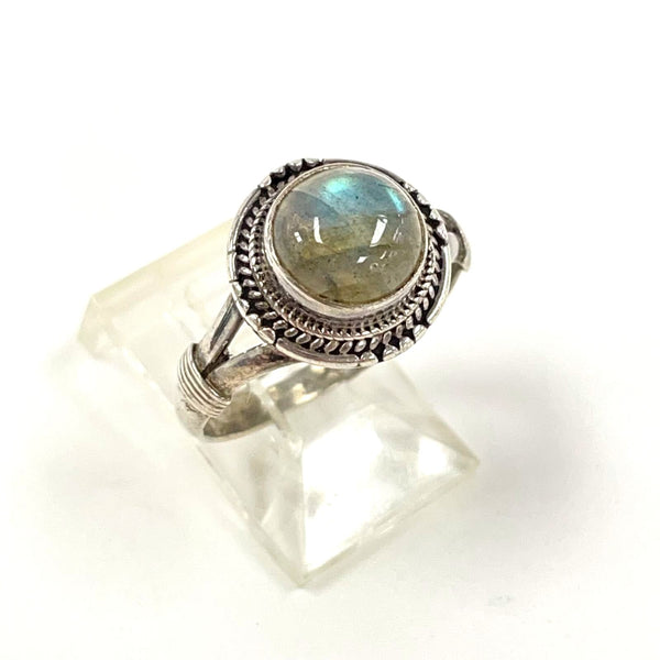 Sterling Silver Round Labradorite Ring Size 6.75, 3.14g