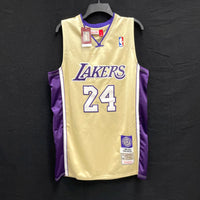 NWT Mens HARDWOOD CLASSICS Hall of Fame LA Lakers Kobe Bryant NBA Jersey Sz L