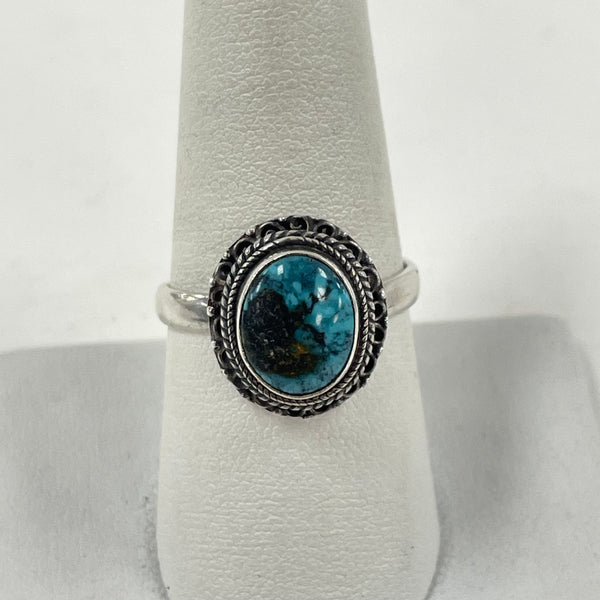 Vintage Sterling Silver Decoratively-Framed Turquoise Adjustable Ring, 4.34g