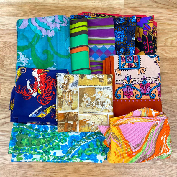 10pc 60s / 70s Vintage Scarf Lot - Abstract Novelty Funky Prints & Patterns