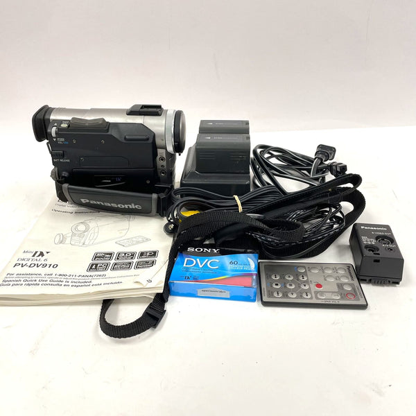 Panasonic Model PV-DV910D PalmSight Mini DV Digital Palmcorder - TESTED