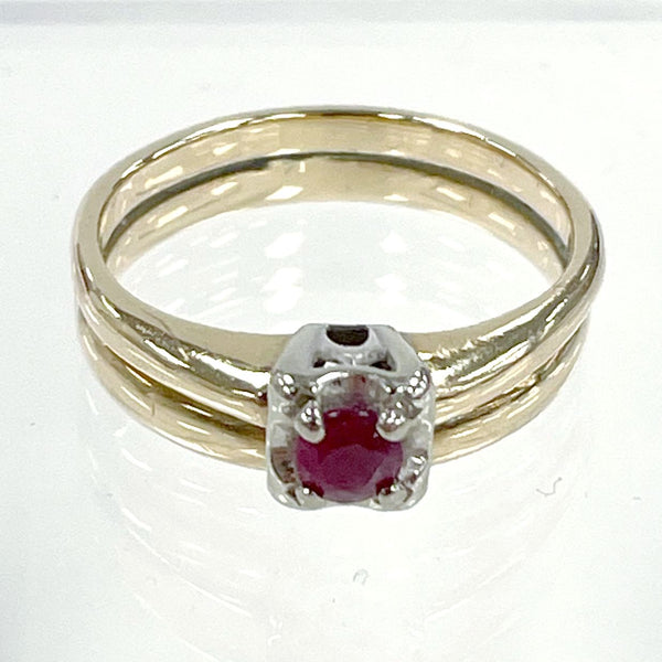 10K Yellow Gold Ruby Engagement Ring With Wedding Band Welded Together SZ 6 1/2